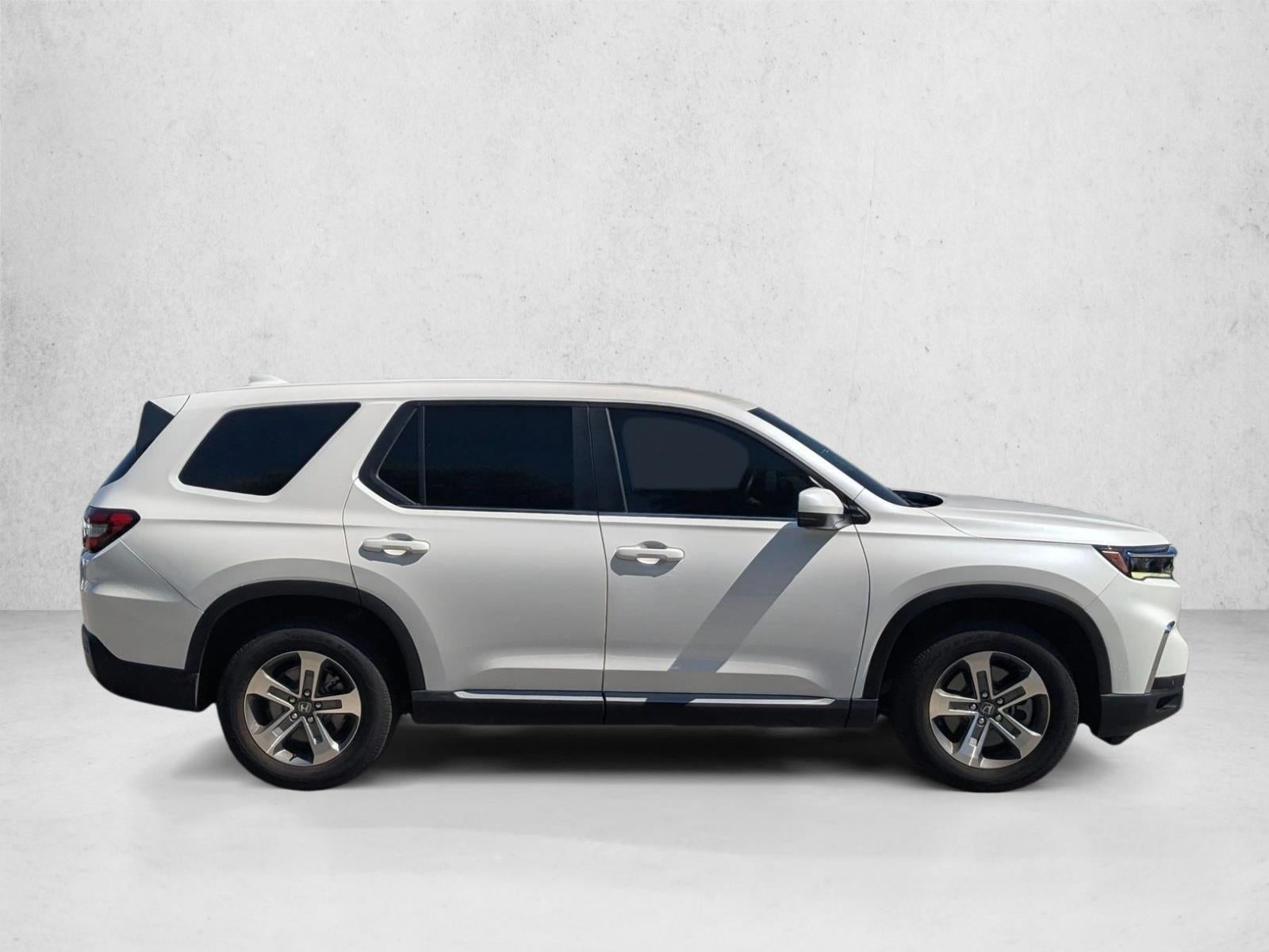 2024 Honda Pilot EX-L 8 Passenger AWD