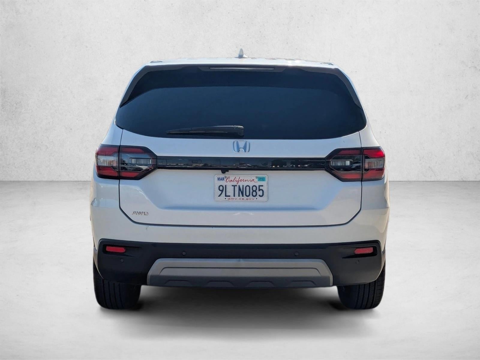 2024 Honda Pilot EX-L 8 Passenger AWD