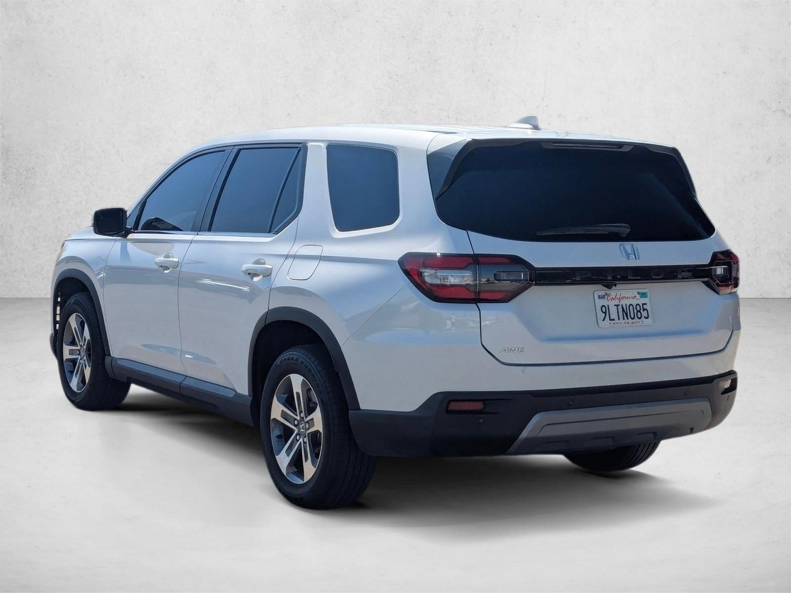2024 Honda Pilot EX-L 8 Passenger AWD