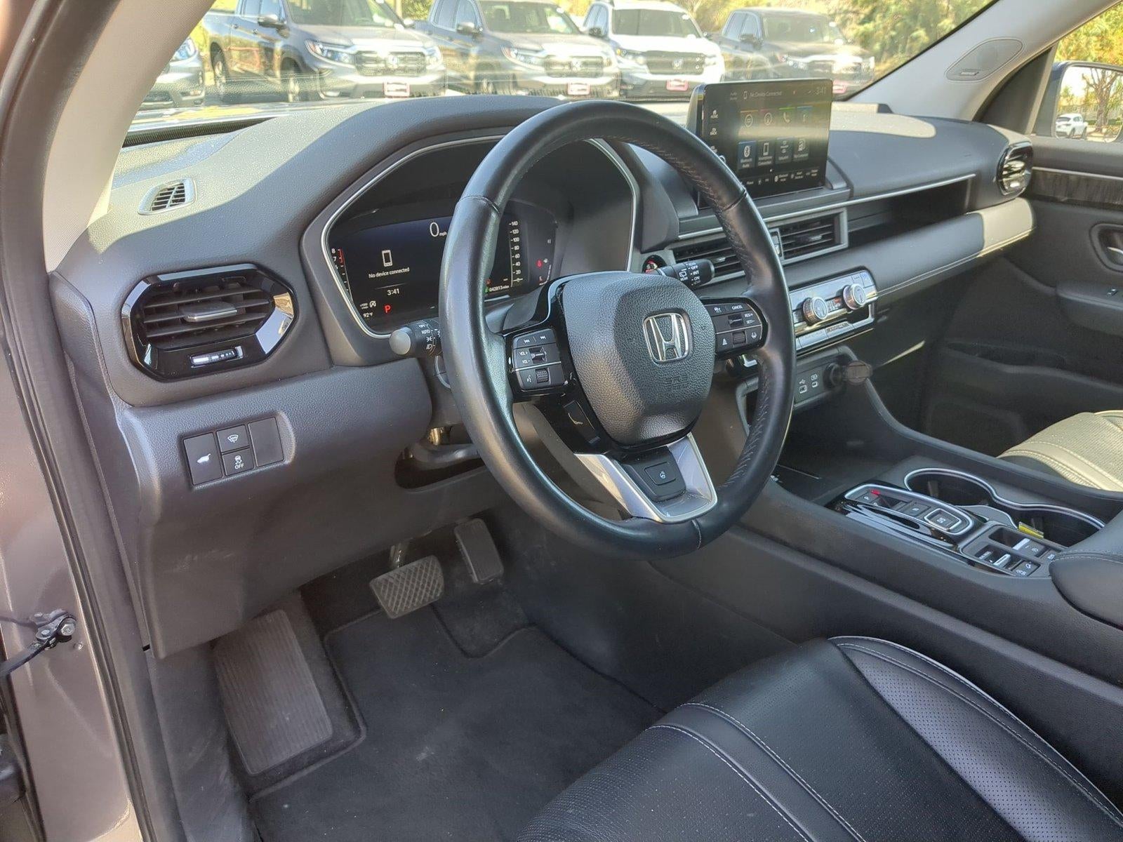 2023 Honda Pilot Elite AWD