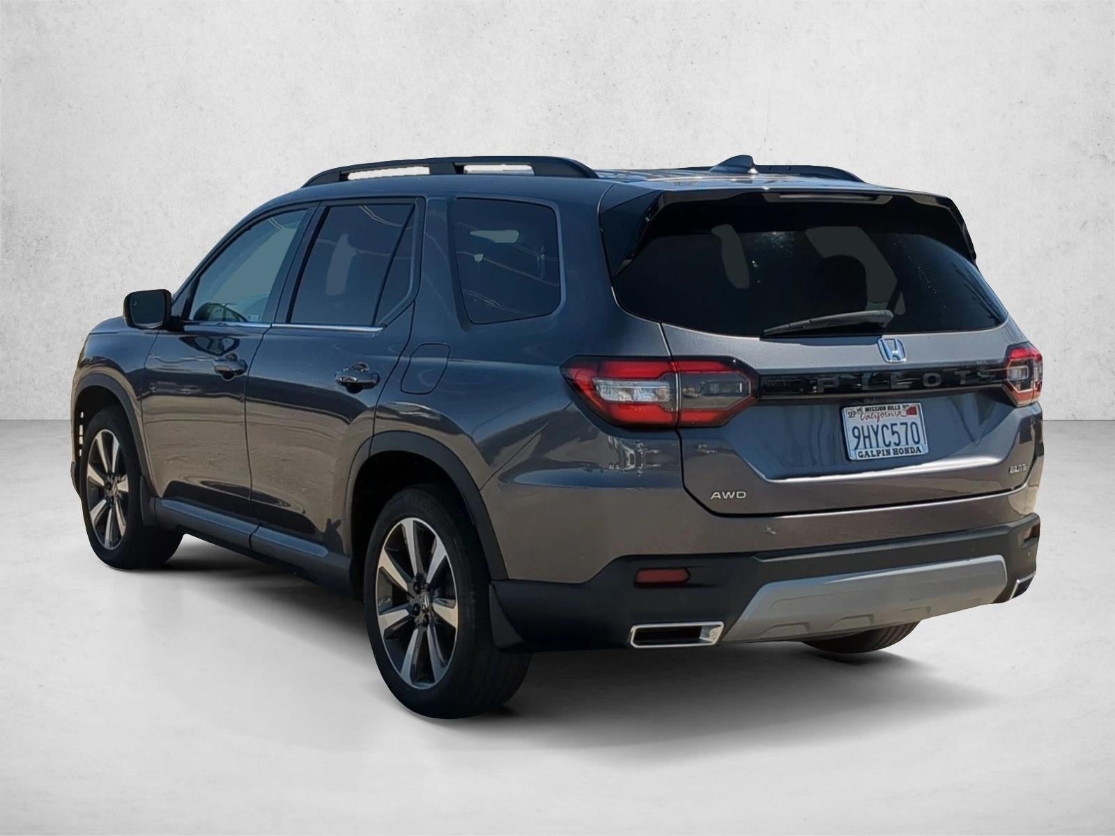 2023 Honda Pilot Elite AWD