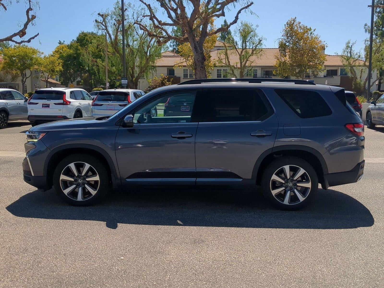 2023 Honda Pilot Elite AWD