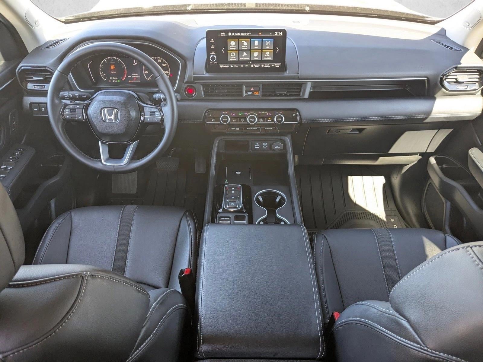 2025 Honda Pilot Touring 2WD