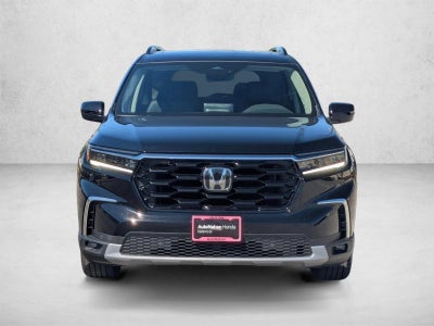 2025 Honda Pilot Touring 2WD
