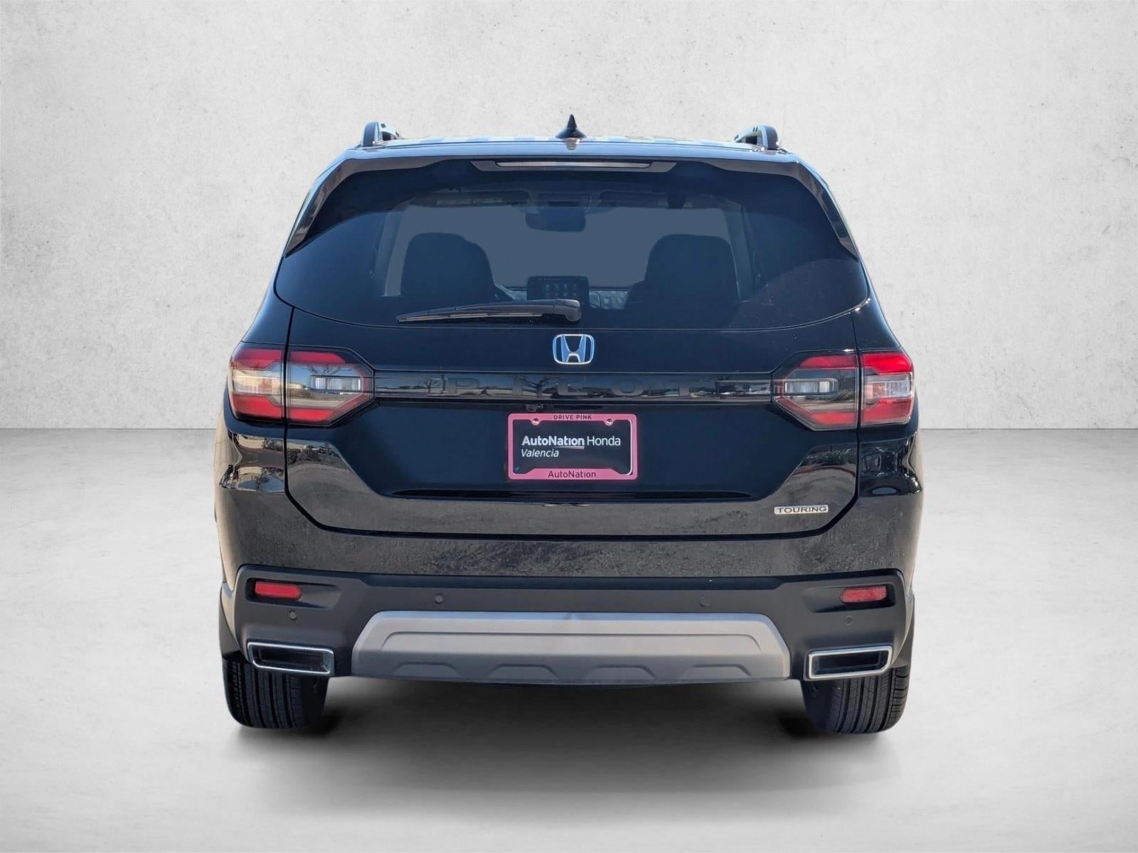 2025 Honda Pilot Touring 2WD