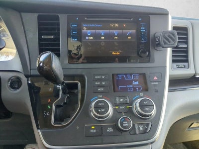 2015 Toyota Sienna 5dr 8-Pass Van XLE FWD (Natl)