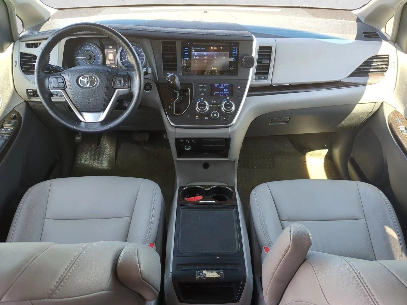 2015 Toyota Sienna 5dr 8-Pass Van XLE FWD (Natl)