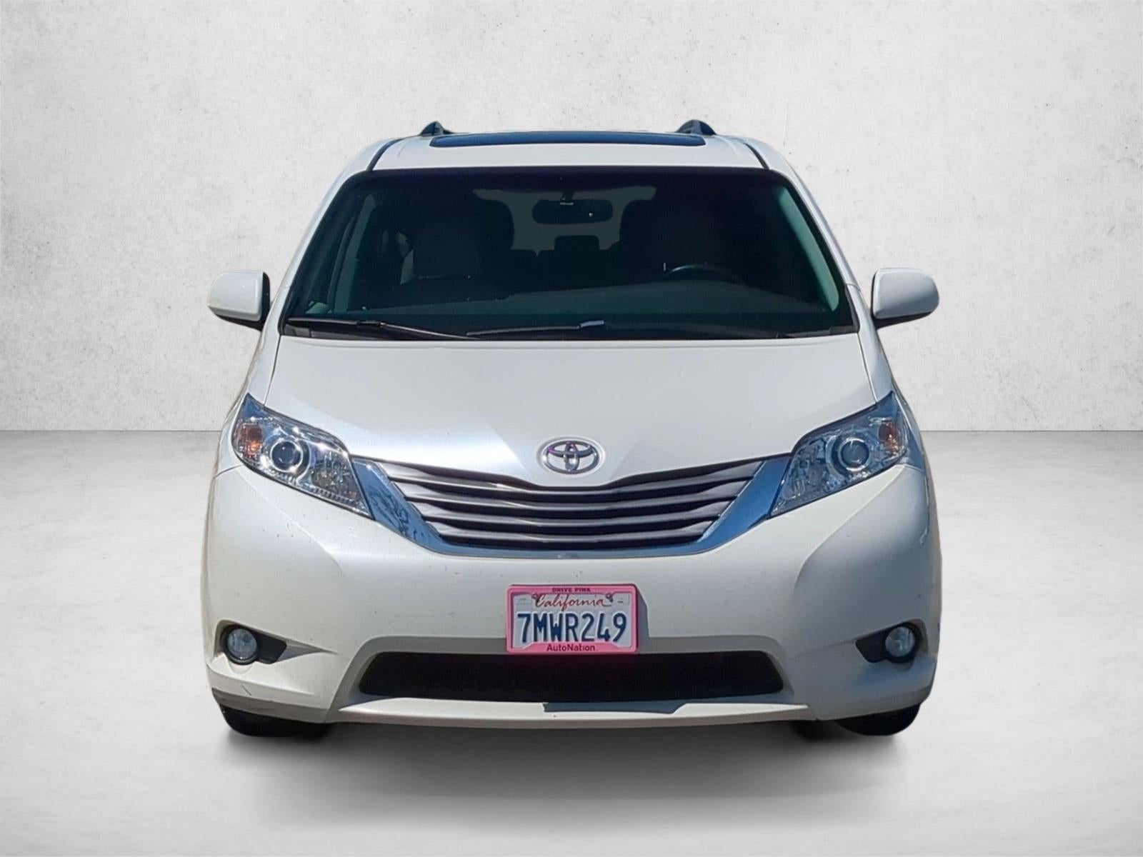 2015 Toyota Sienna 5dr 8-Pass Van XLE FWD (Natl)