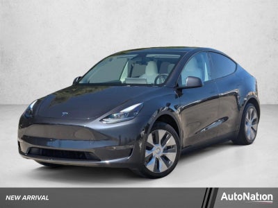 2024 Tesla Model Y RWD *Ltd Avail*