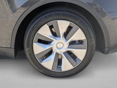 2024 Tesla Model Y RWD *Ltd Avail*