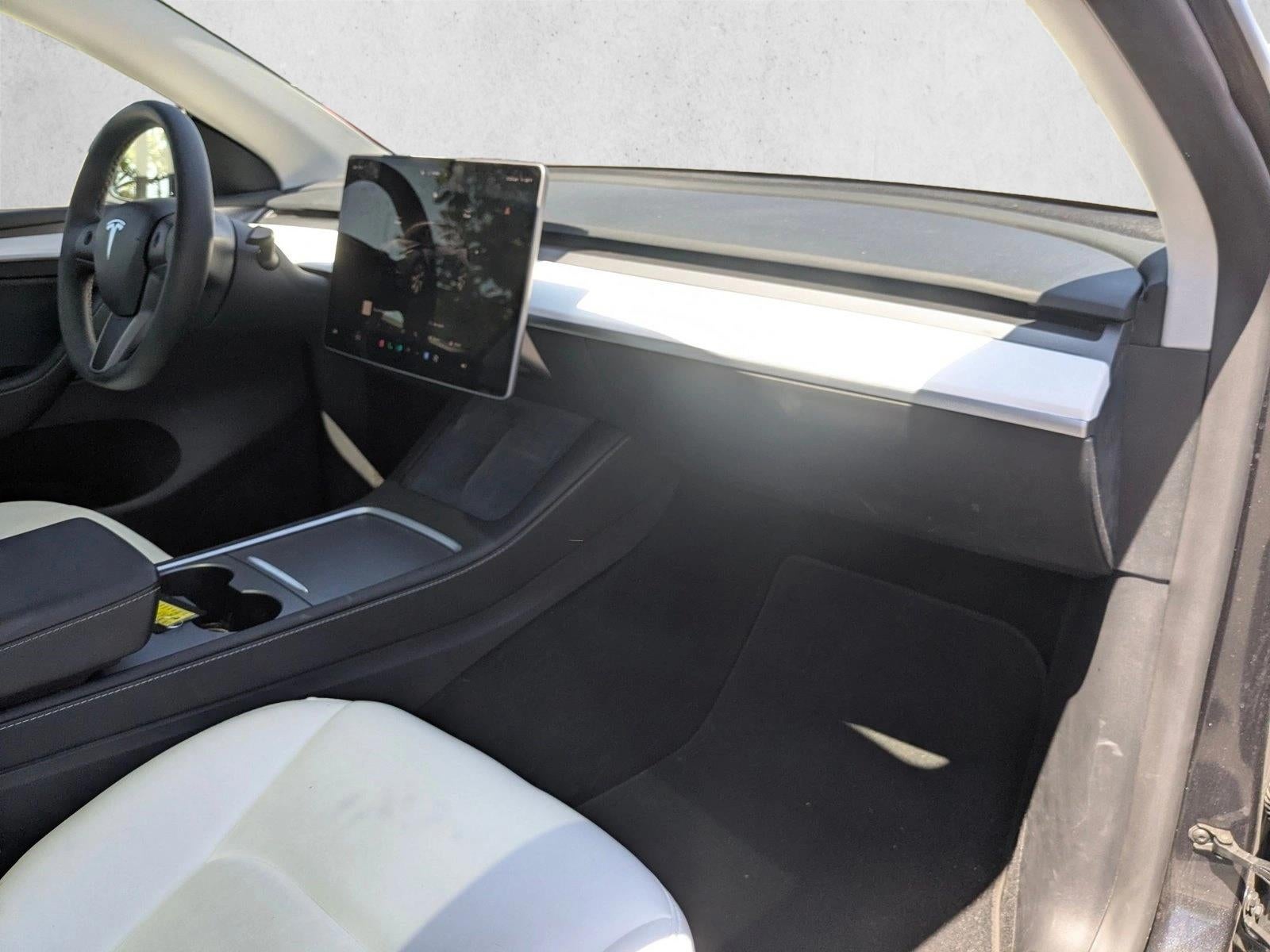 2024 Tesla Model Y RWD *Ltd Avail*