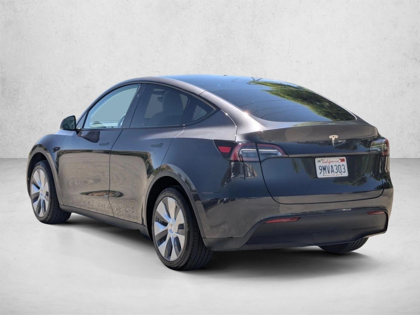 2024 Tesla Model Y RWD *Ltd Avail*