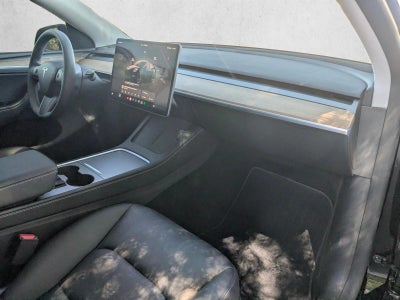 2024 Tesla Model Y Long Range AWD