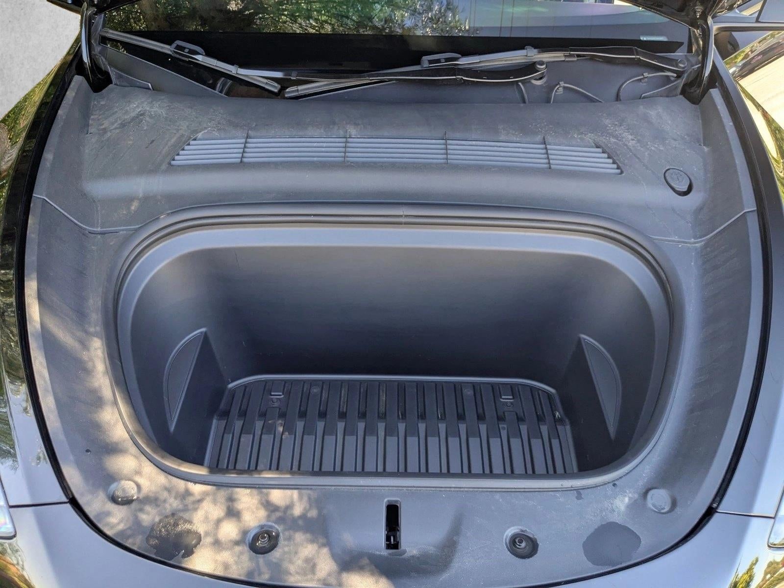2024 Tesla Model Y Long Range AWD