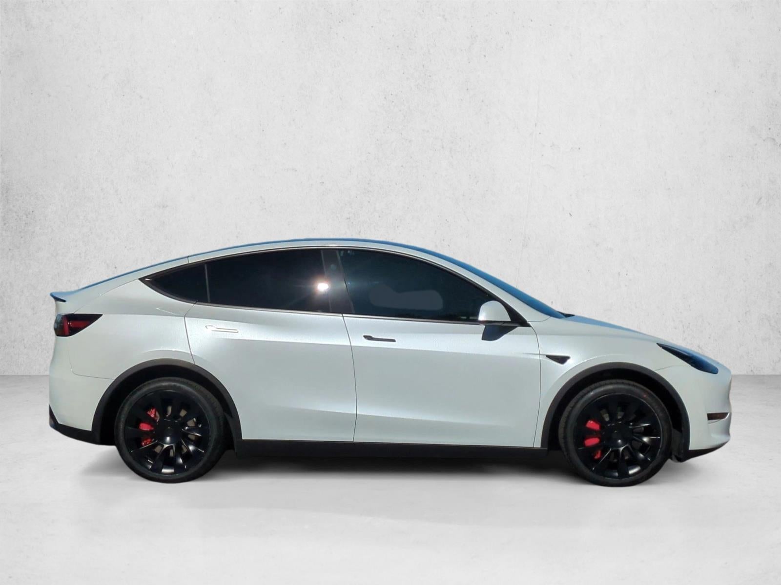 2024 Tesla Model Y Long Range AWD