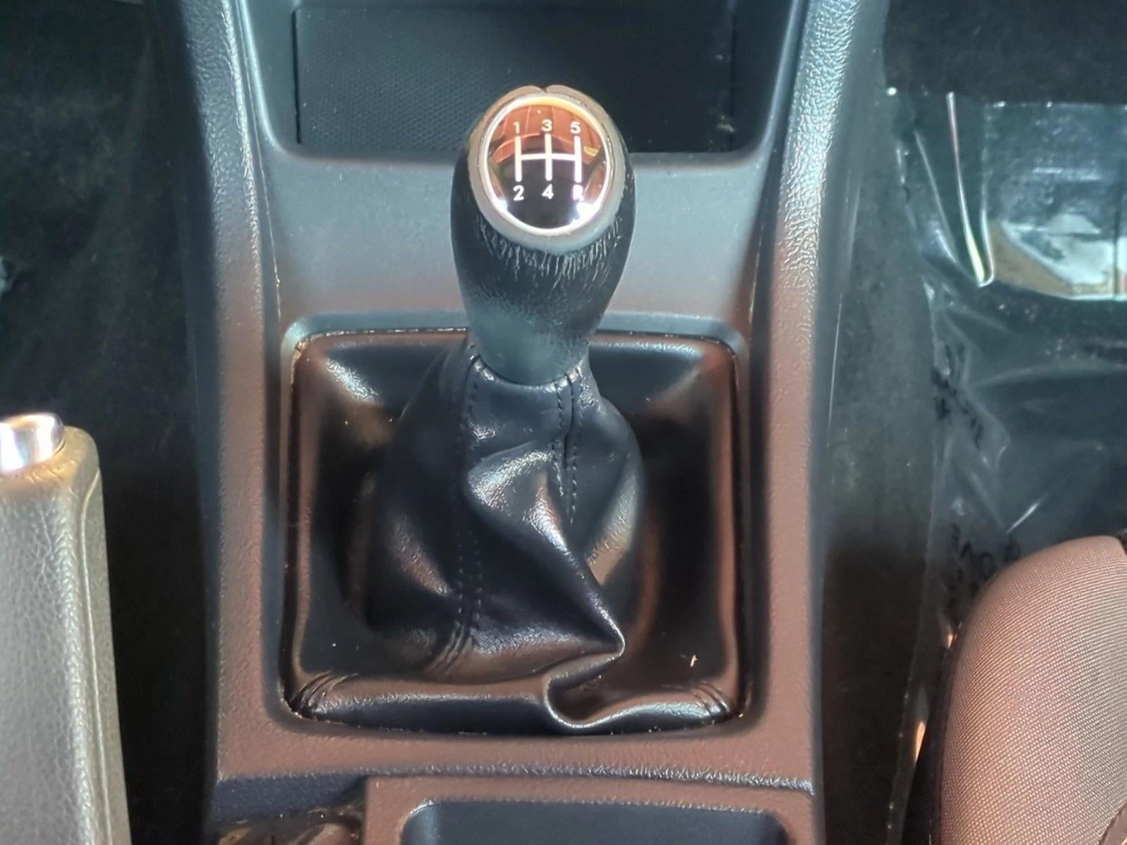 2017 Subaru Crosstrek 2.0i Premium Manual