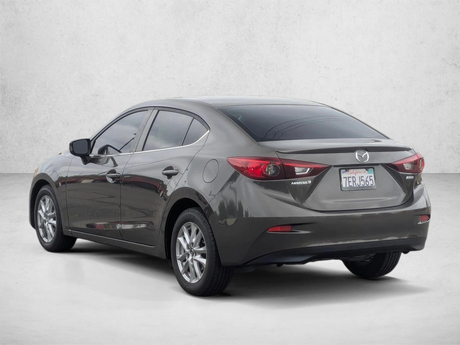2014 Mazda Mazda3 4dr Sdn Man i Touring