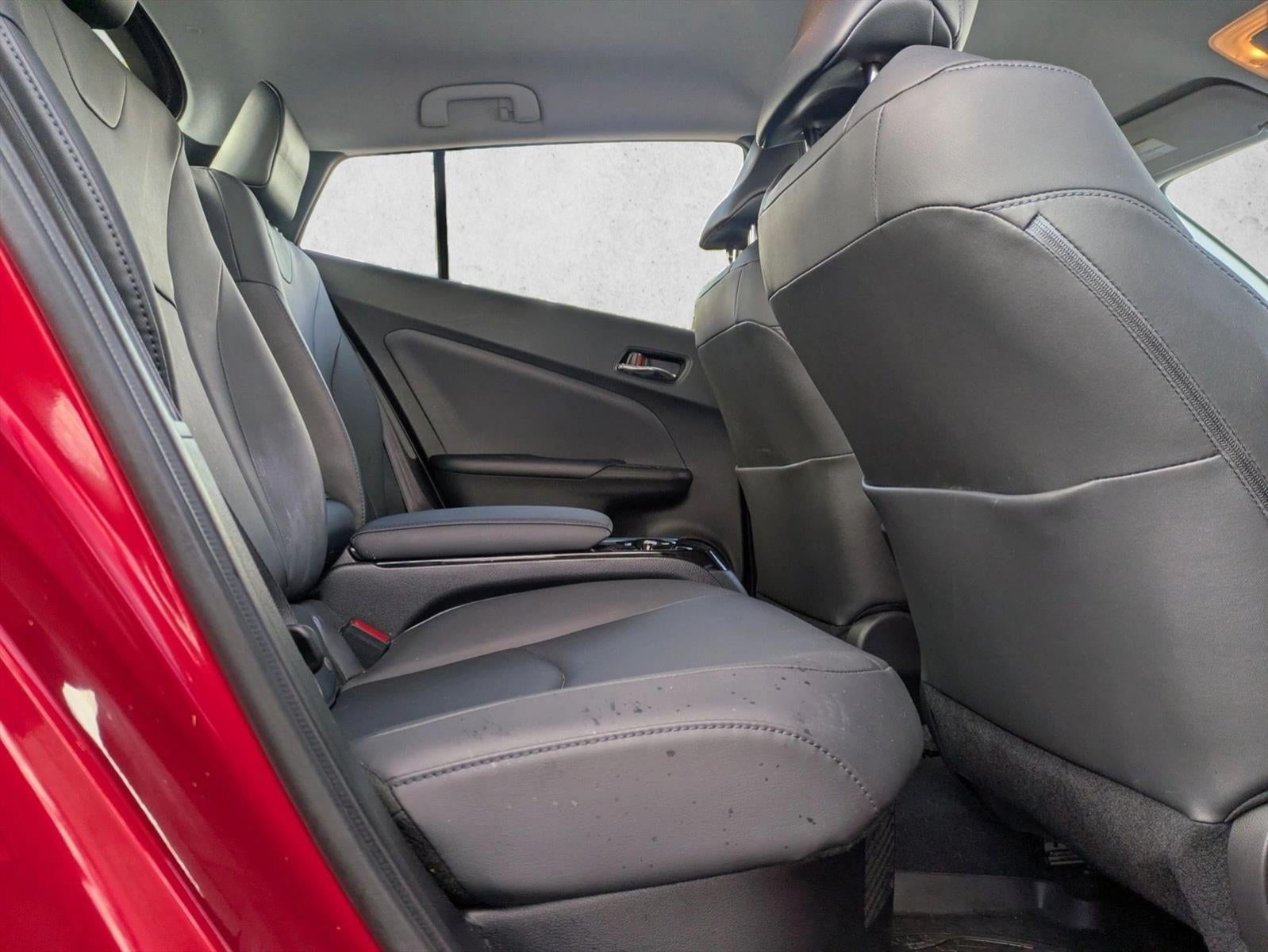 2019 Toyota Prius Prime Premium (Natl)