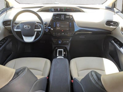 2016 Toyota Prius 5dr HB Four (Natl)