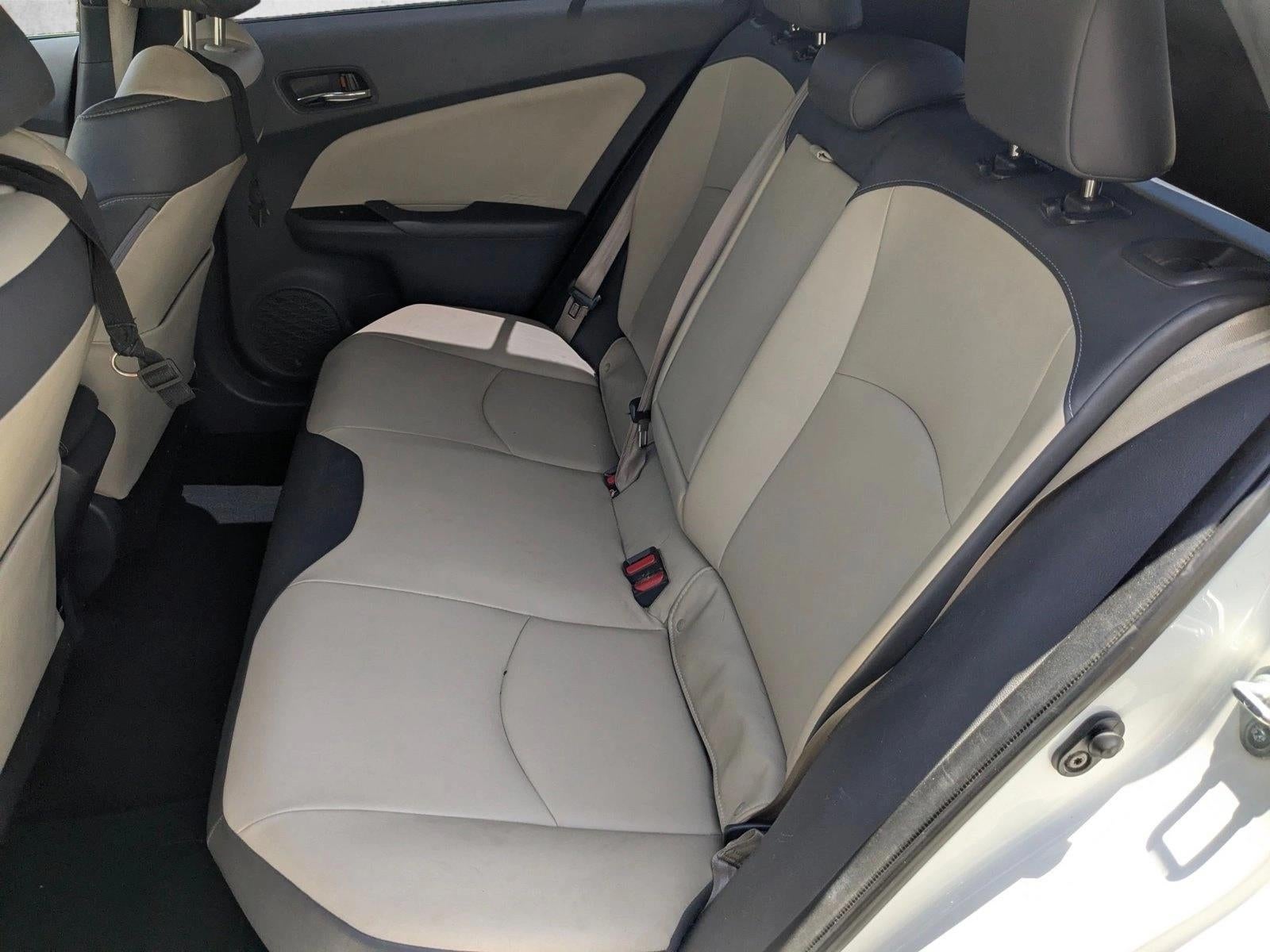 2016 Toyota Prius 5dr HB Four (Natl)