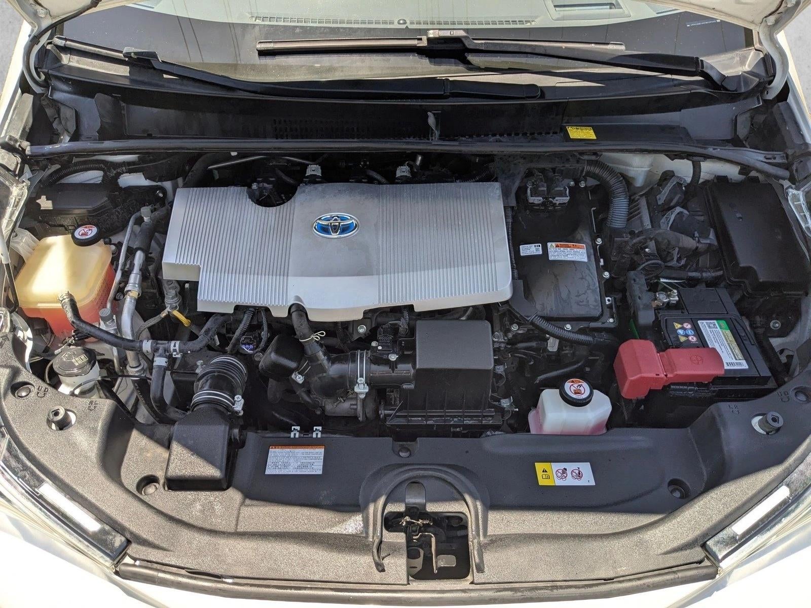 2016 Toyota Prius 5dr HB Four (Natl)