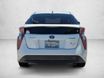 2016 Toyota Prius 5dr HB Four (Natl)