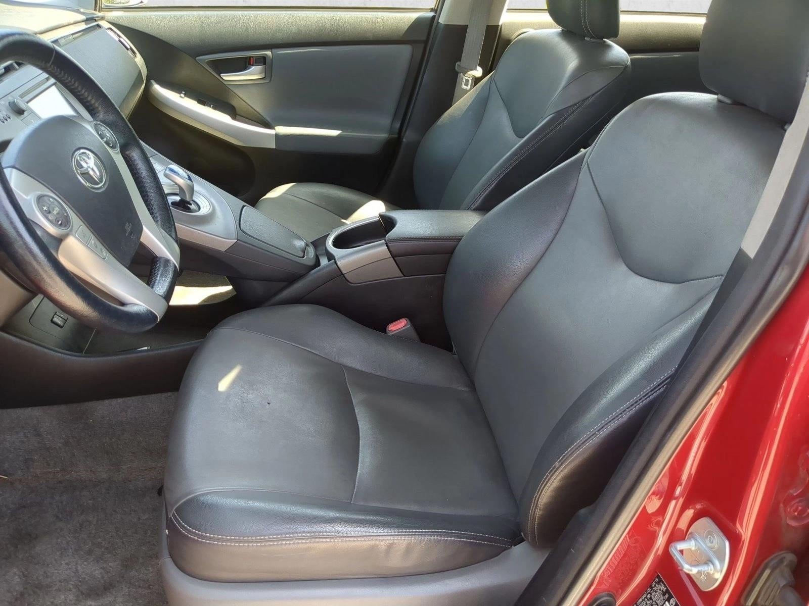 2015 Toyota Prius 5dr HB Four (Natl)