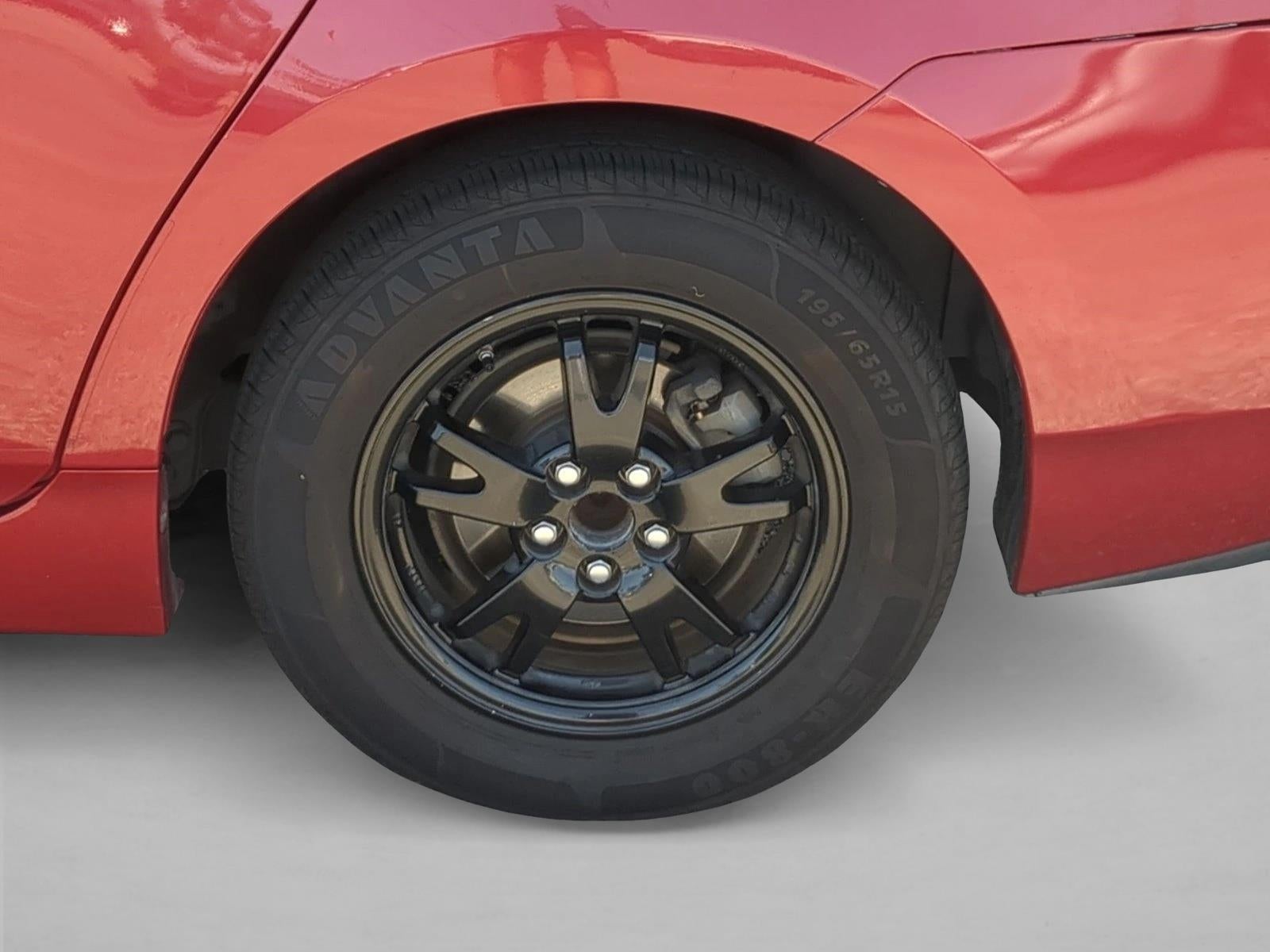 2015 Toyota Prius 5dr HB Four (Natl)