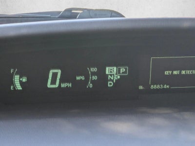 2014 Toyota Prius 5dr HB Three (Natl)
