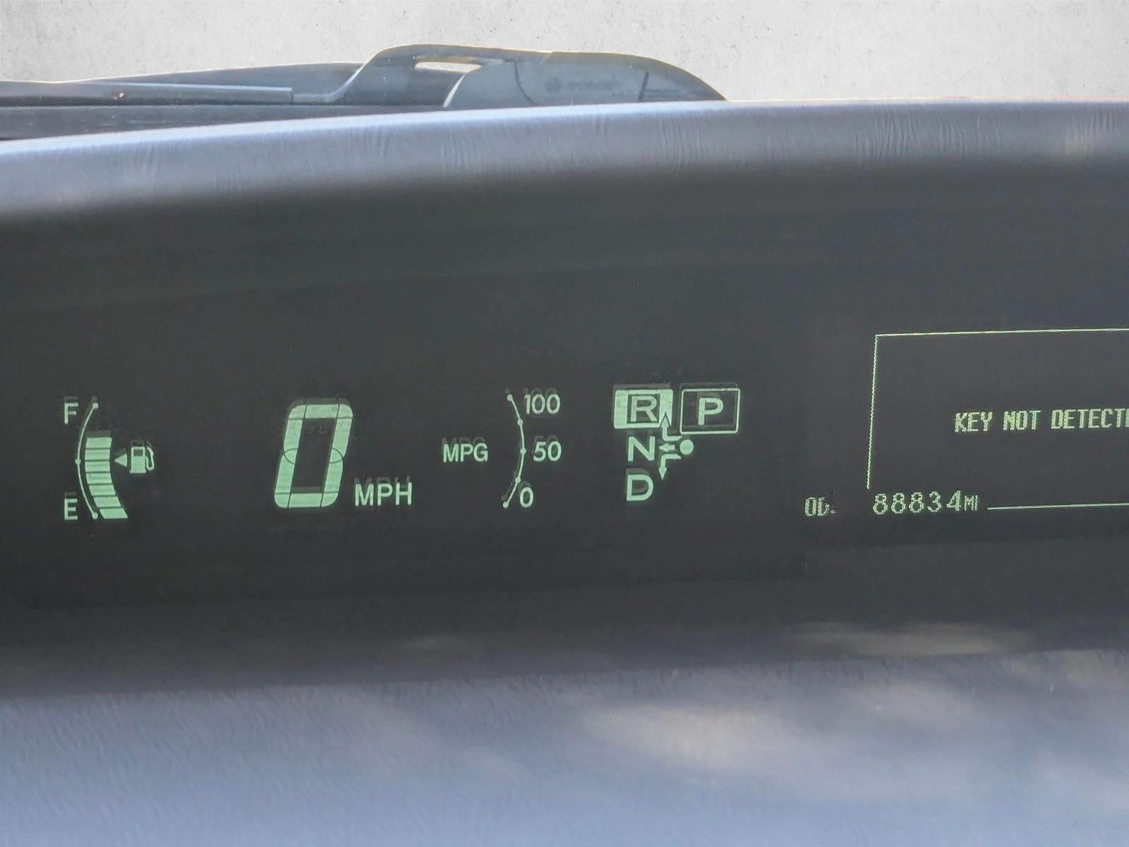 2014 Toyota Prius 5dr HB Three (Natl)