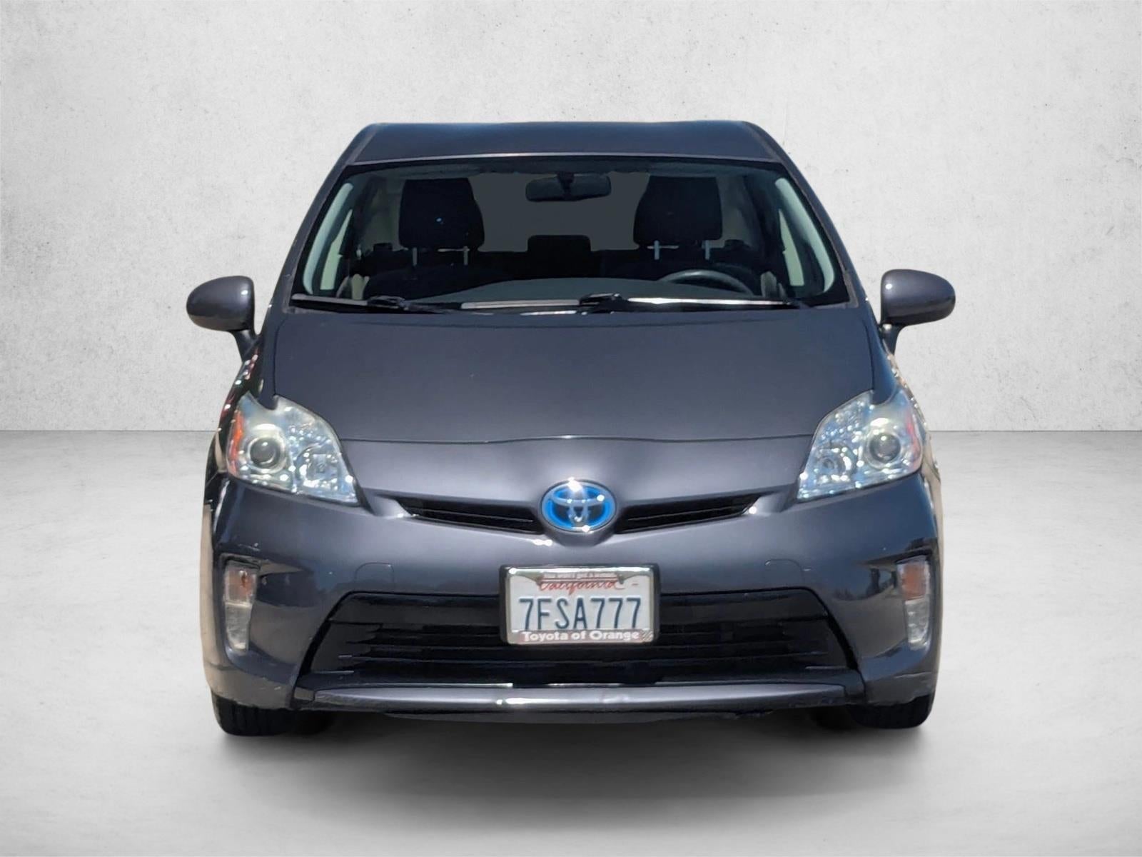 2014 Toyota Prius 5dr HB Three (Natl)