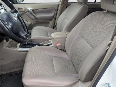2005 Toyota RAV4 Base