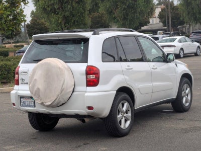 2005 Toyota RAV4 Base