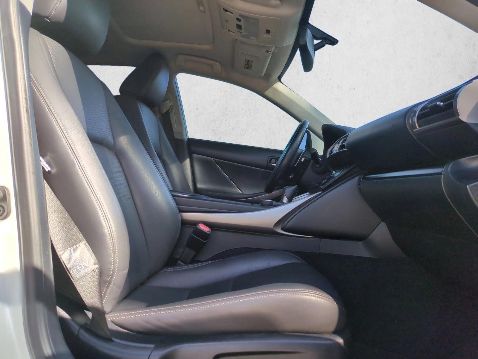 2014 Lexus IS 250 4dr Sport Sdn Auto RWD