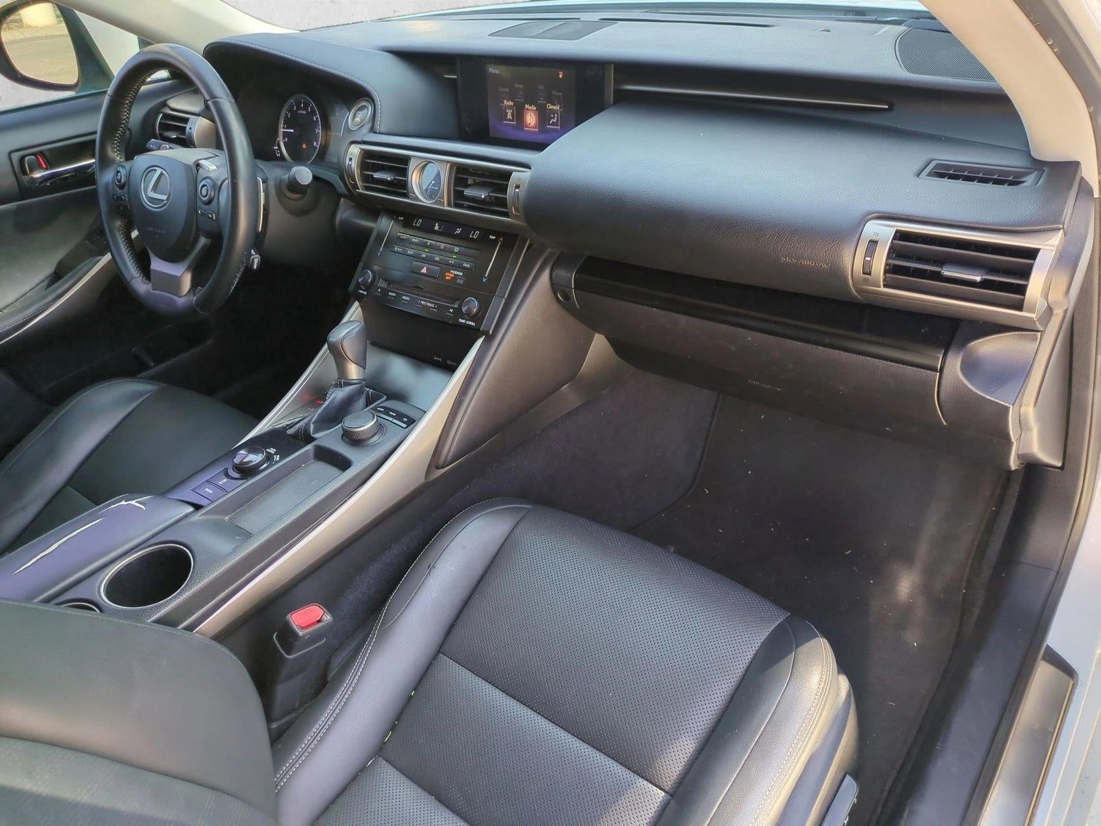 2014 Lexus IS 250 4dr Sport Sdn Auto RWD