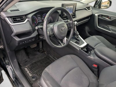 2020 Toyota RAV4 XLE AWD (Natl)