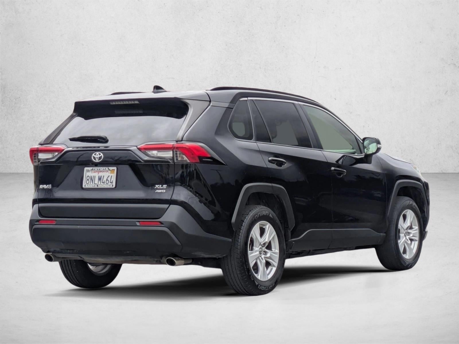 2020 Toyota RAV4 XLE AWD (Natl)