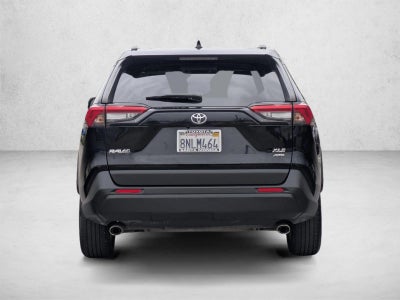 2020 Toyota RAV4 XLE AWD (Natl)
