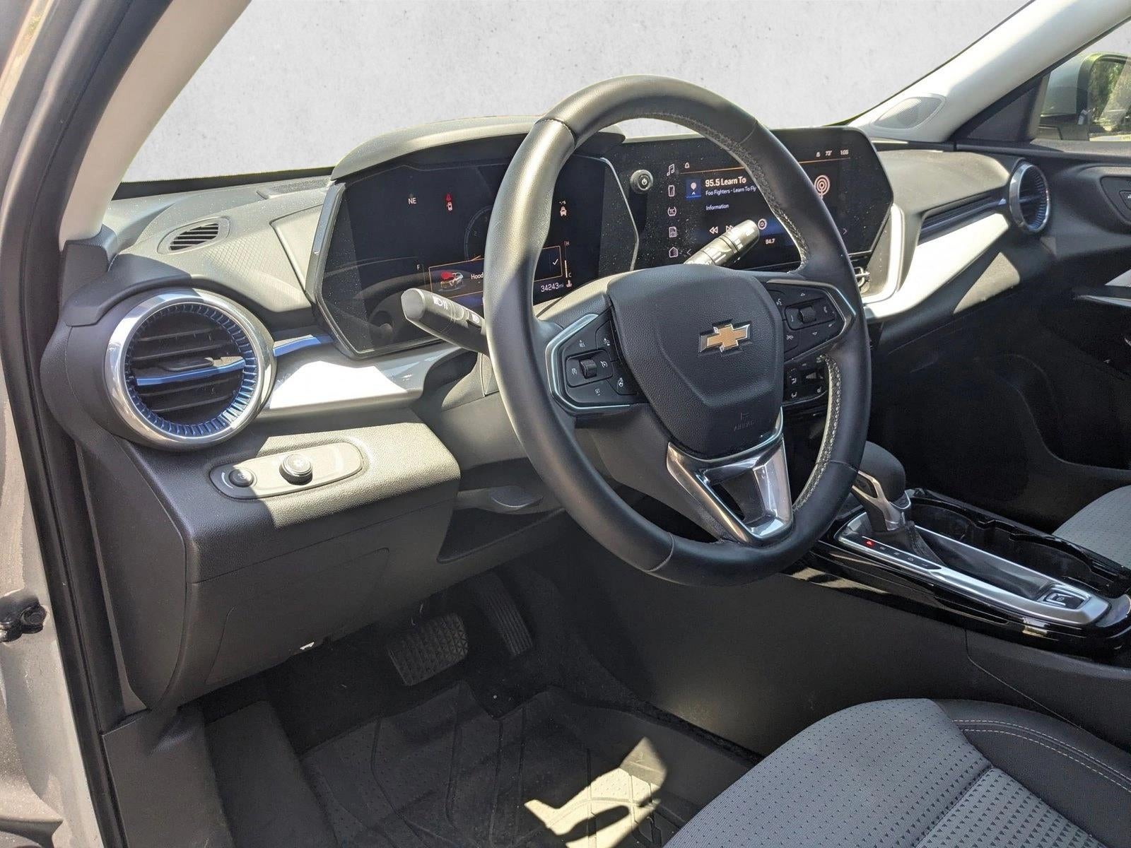 2024 Chevrolet Trax FWD 4dr LT