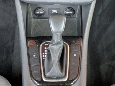 2020 Hyundai IONIQ Hybrid SE Hatchback