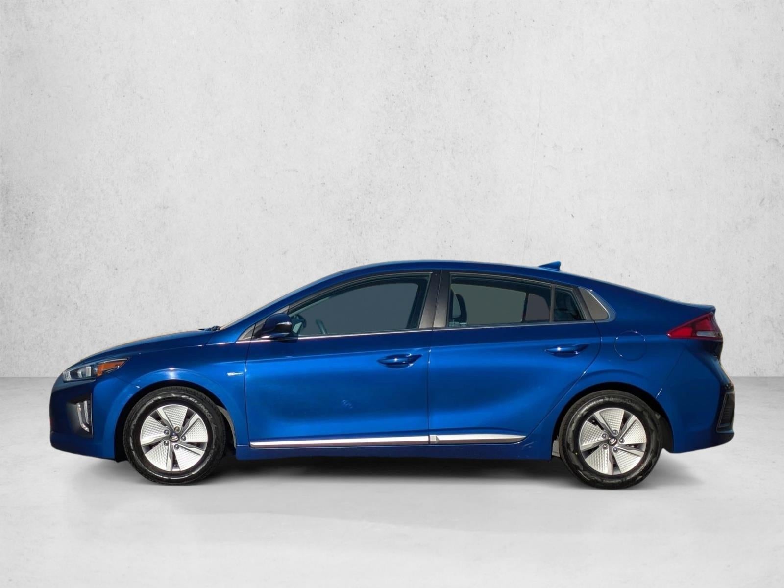 2020 Hyundai IONIQ Hybrid SE Hatchback