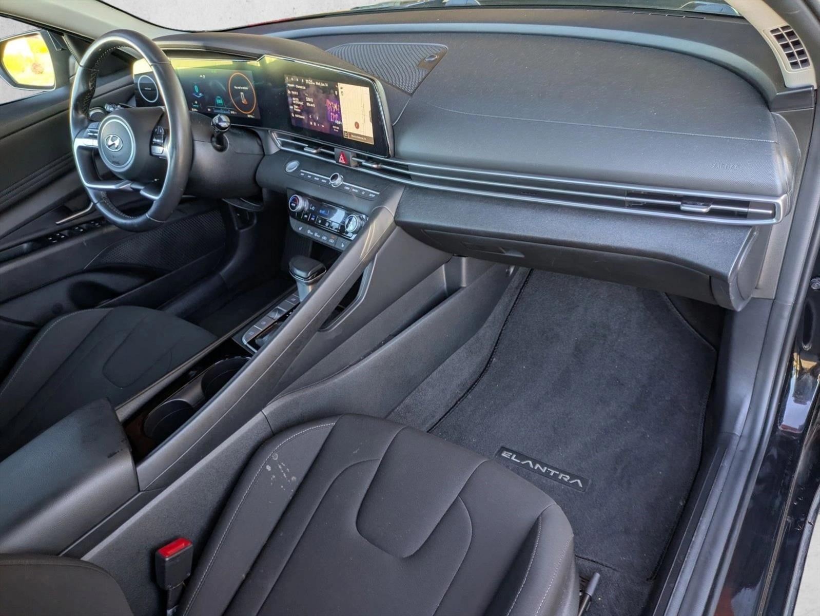 2023 Hyundai ELANTRA SEL IVT