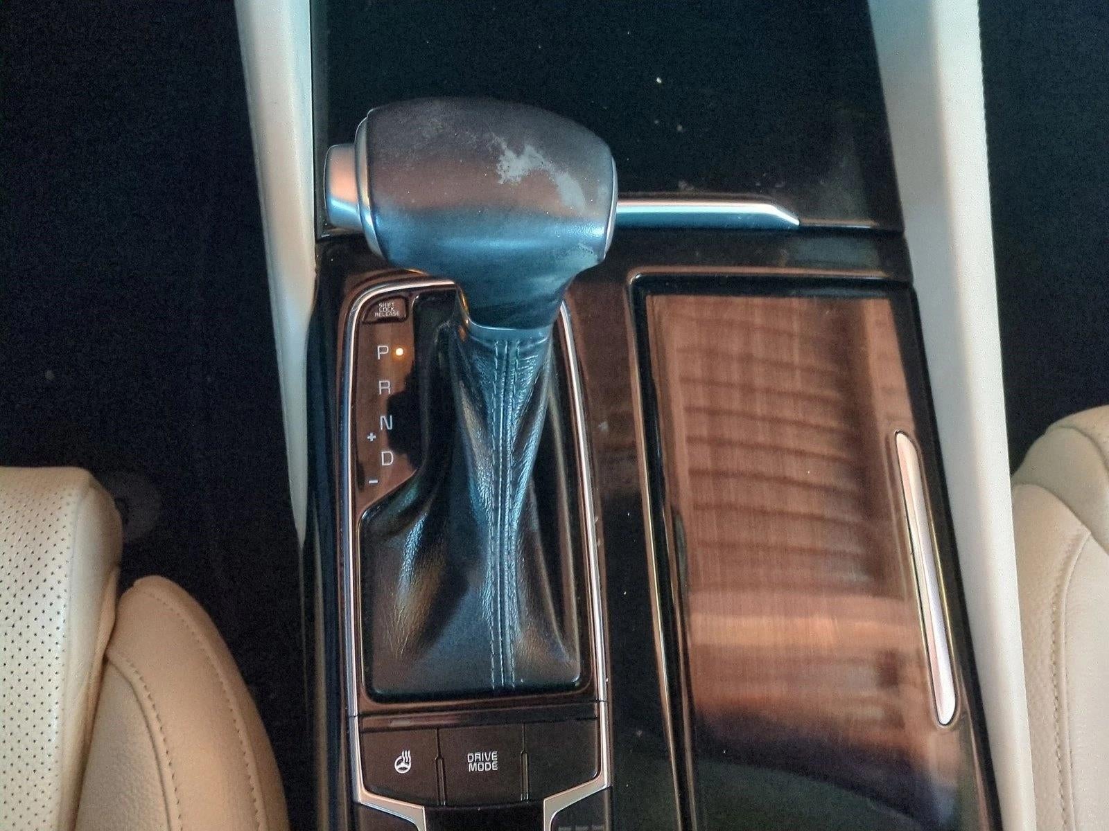 2017 Kia Cadenza Technology Sedan