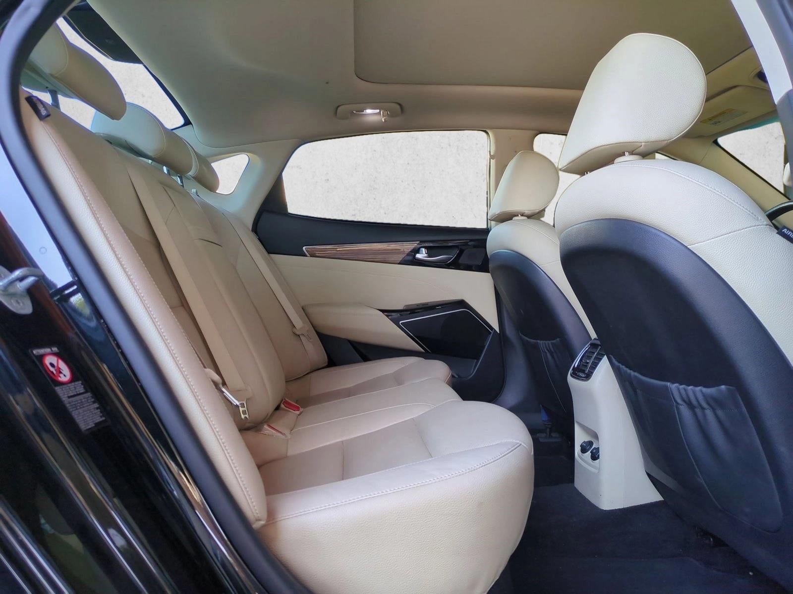 2017 Kia Cadenza Technology Sedan