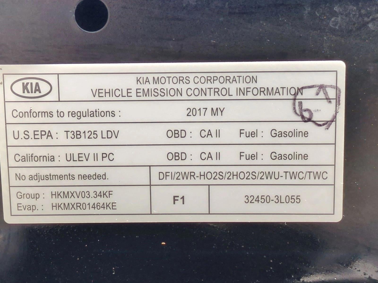 2017 Kia Cadenza Technology Sedan