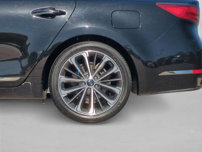 2017 Kia Cadenza Technology Sedan