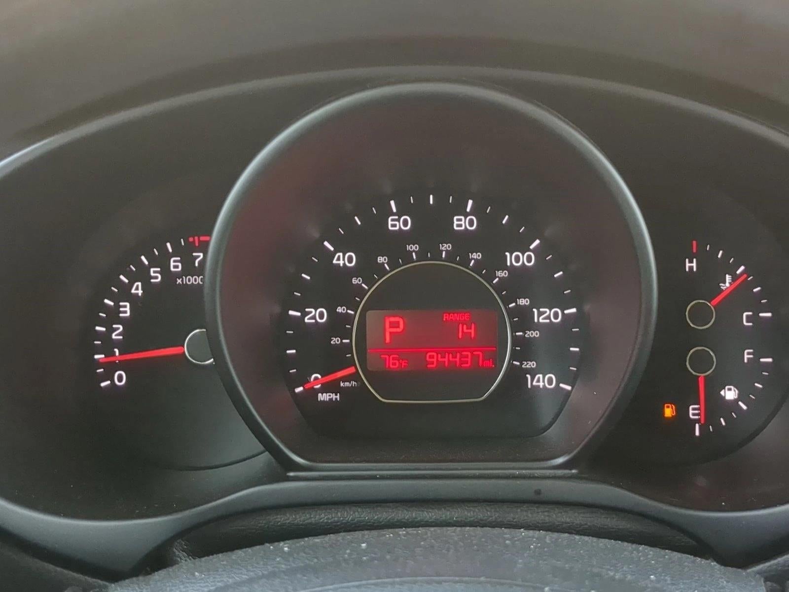2019 Kia Soul + Auto