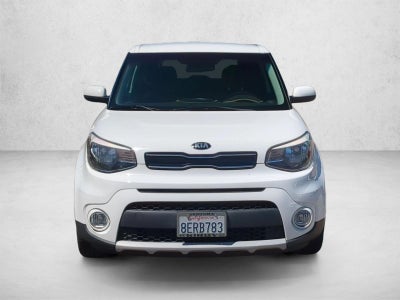 2019 Kia Soul + Auto