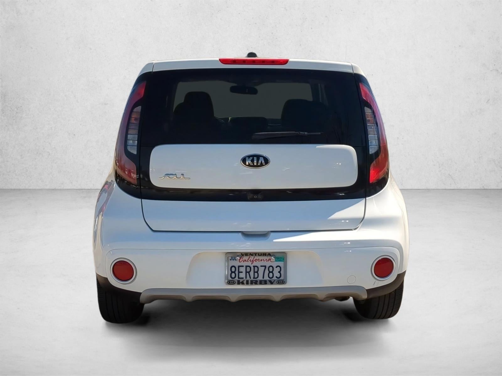 2019 Kia Soul + Auto