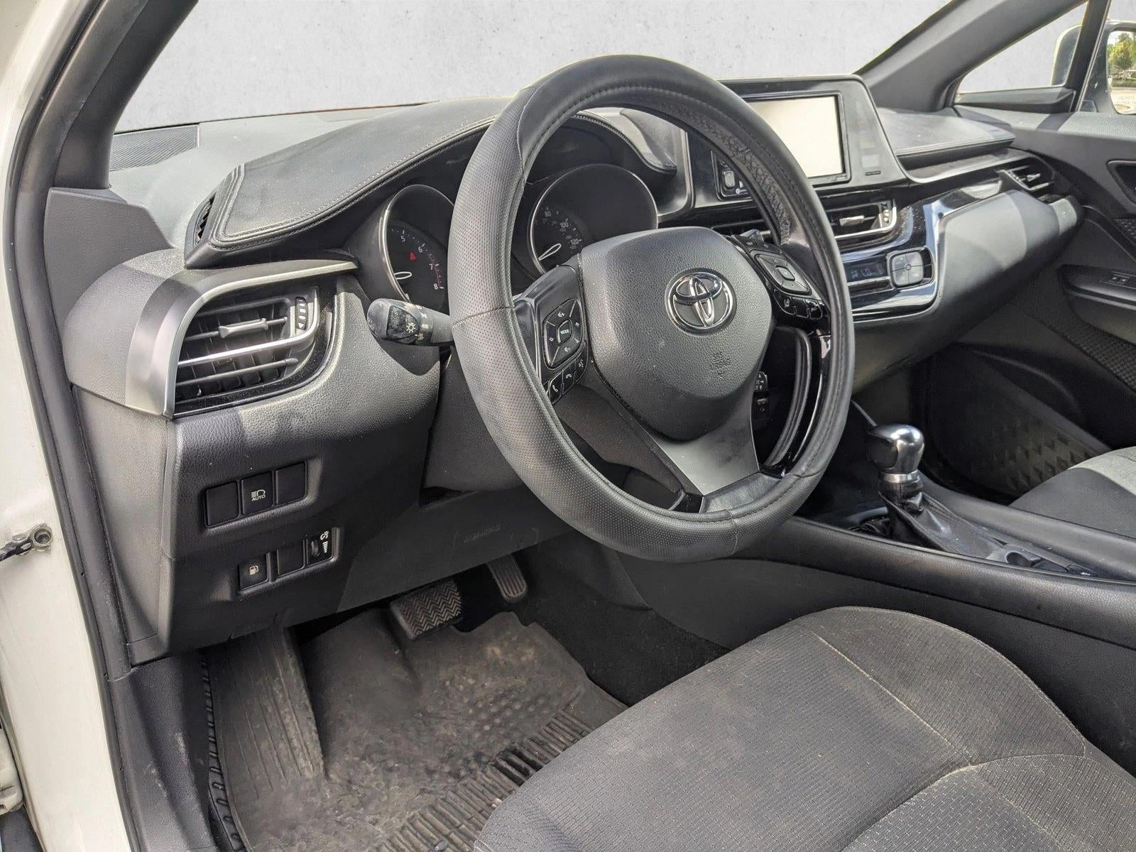 2018 Toyota C-HR XLE FWD (Natl)